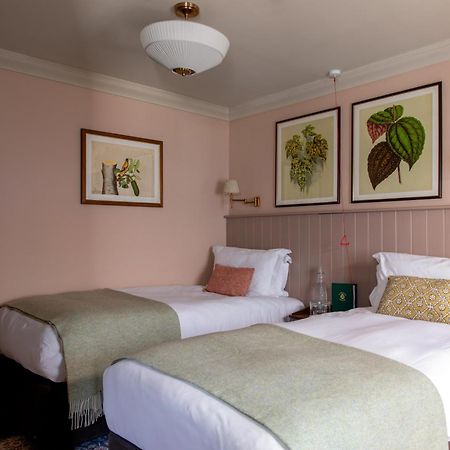 The Carnarvon Arms Hotell Newbury  Exteriör bild