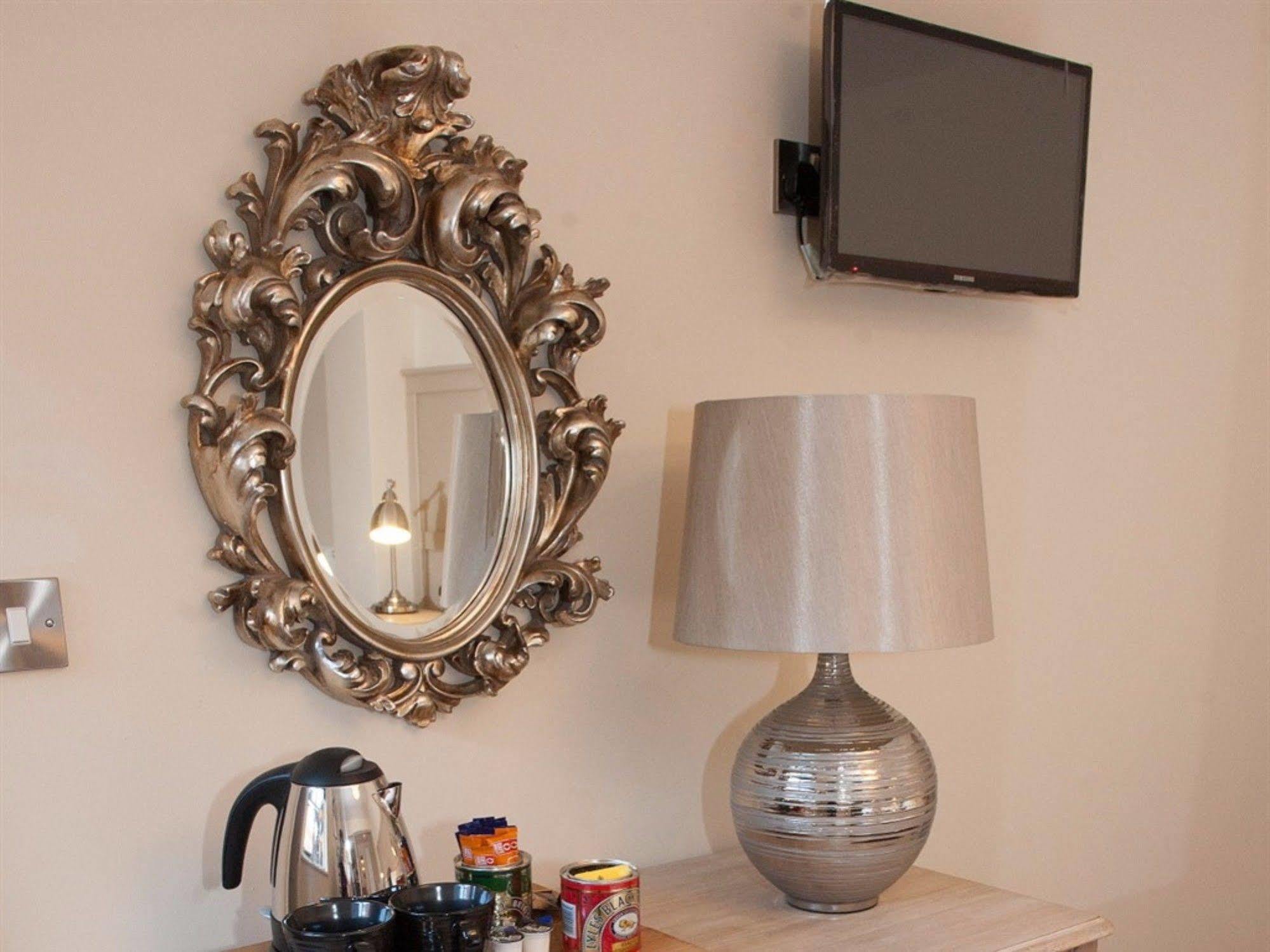 The Carnarvon Arms Hotell Newbury  Exteriör bild