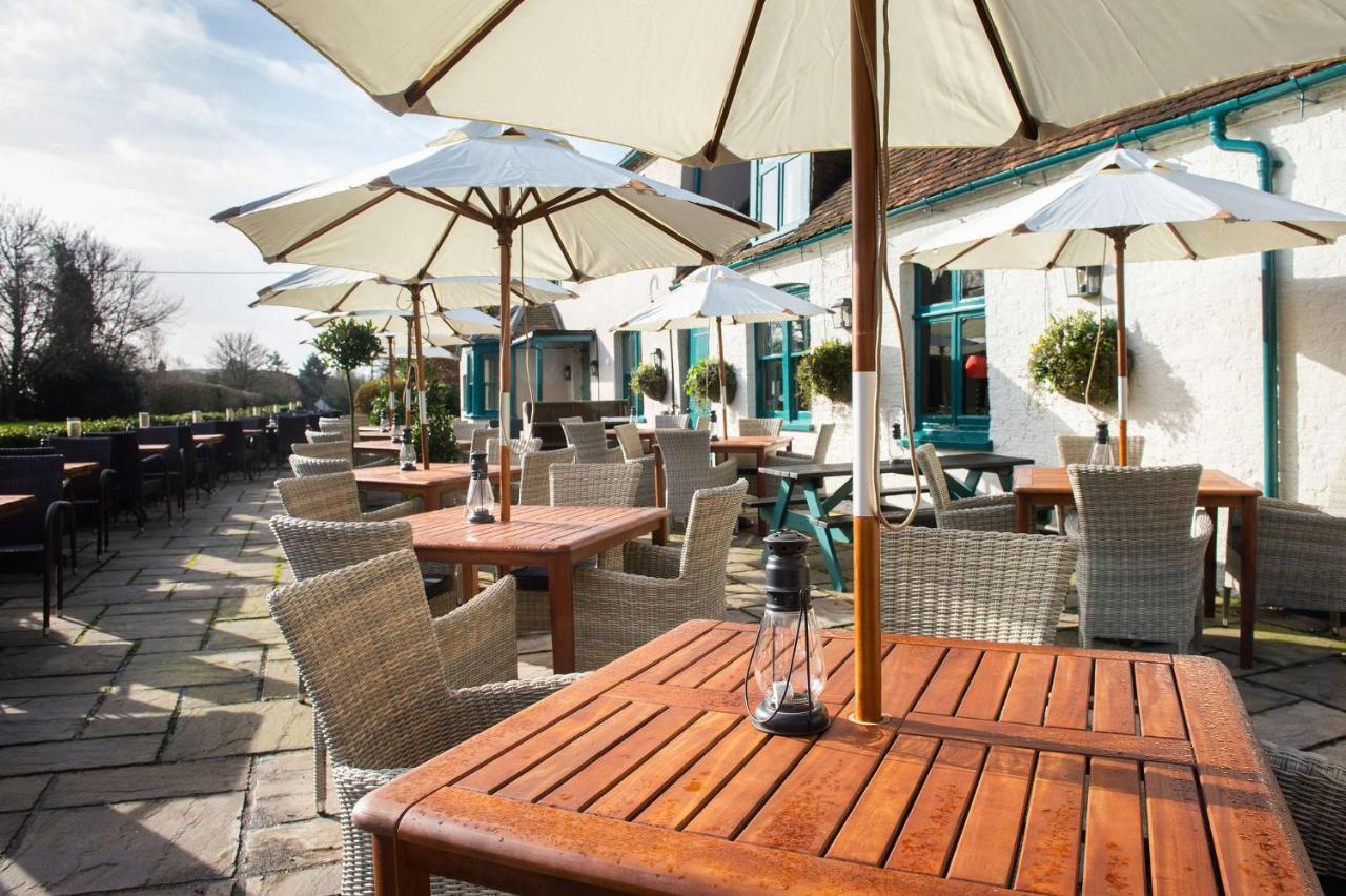 The Carnarvon Arms Hotell Newbury  Exteriör bild